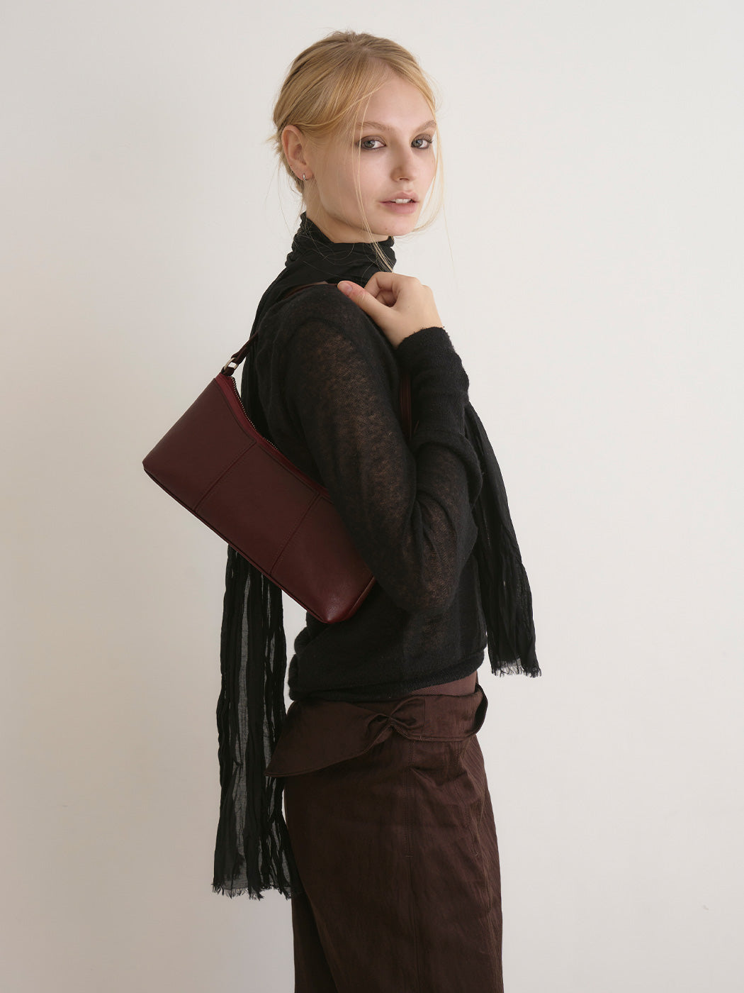 RV-004 Contour Shoulder_Burgundy