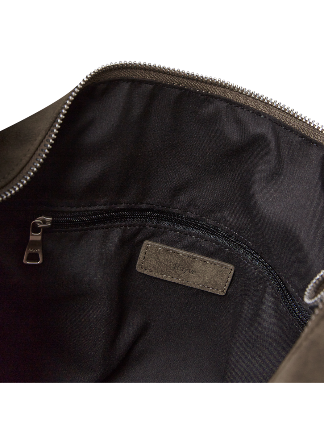 RV-001 Core Shoulder_Washed Darkbrown